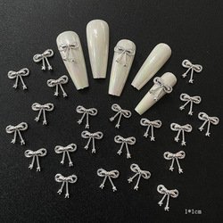 04 Long ribbon bow silver