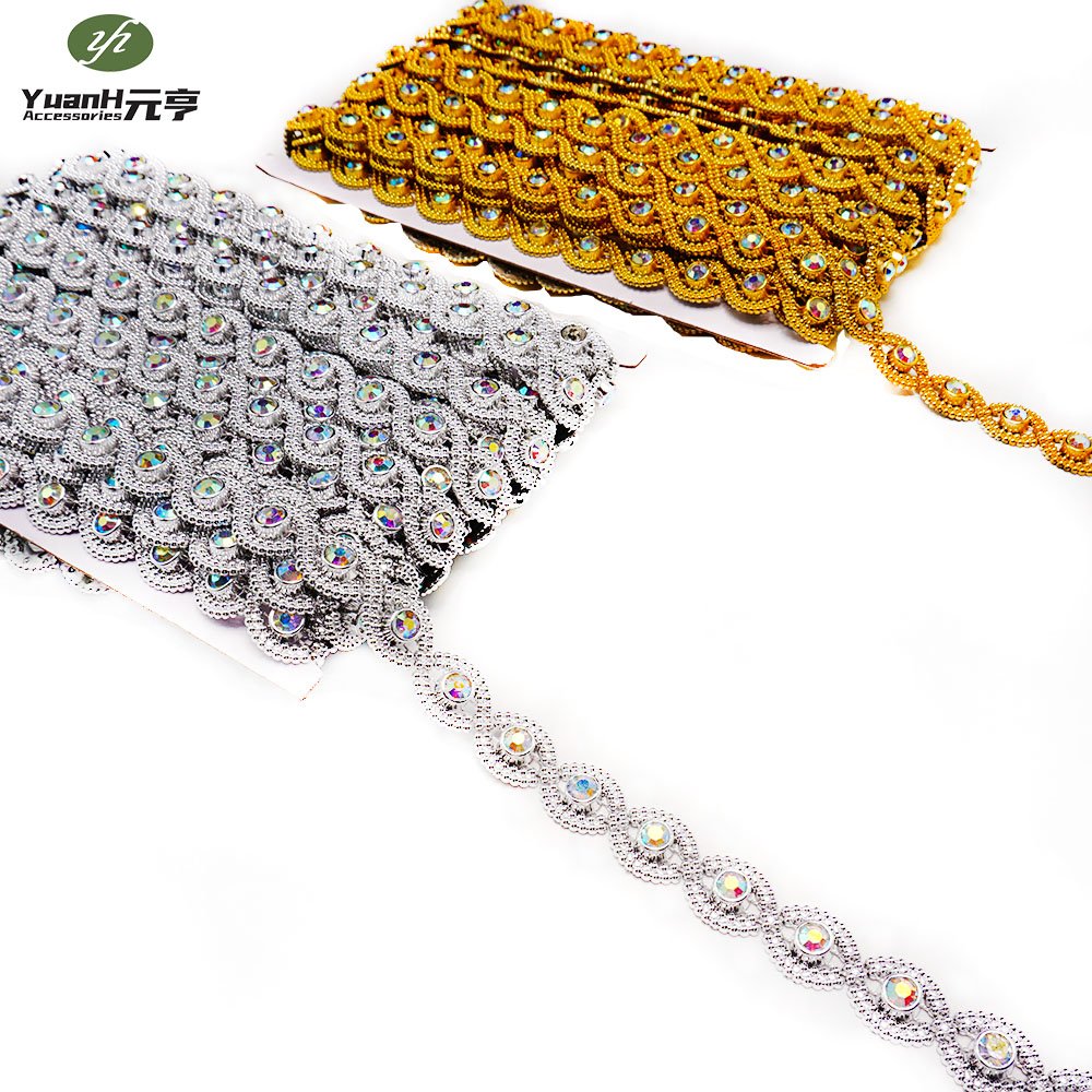 Best selling plastic oval rhinestone chain handmade crystal silver trim for DIY garment accessory