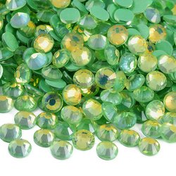 P119 Emerald Luminous opal