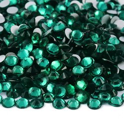 P14 Blue zircon
