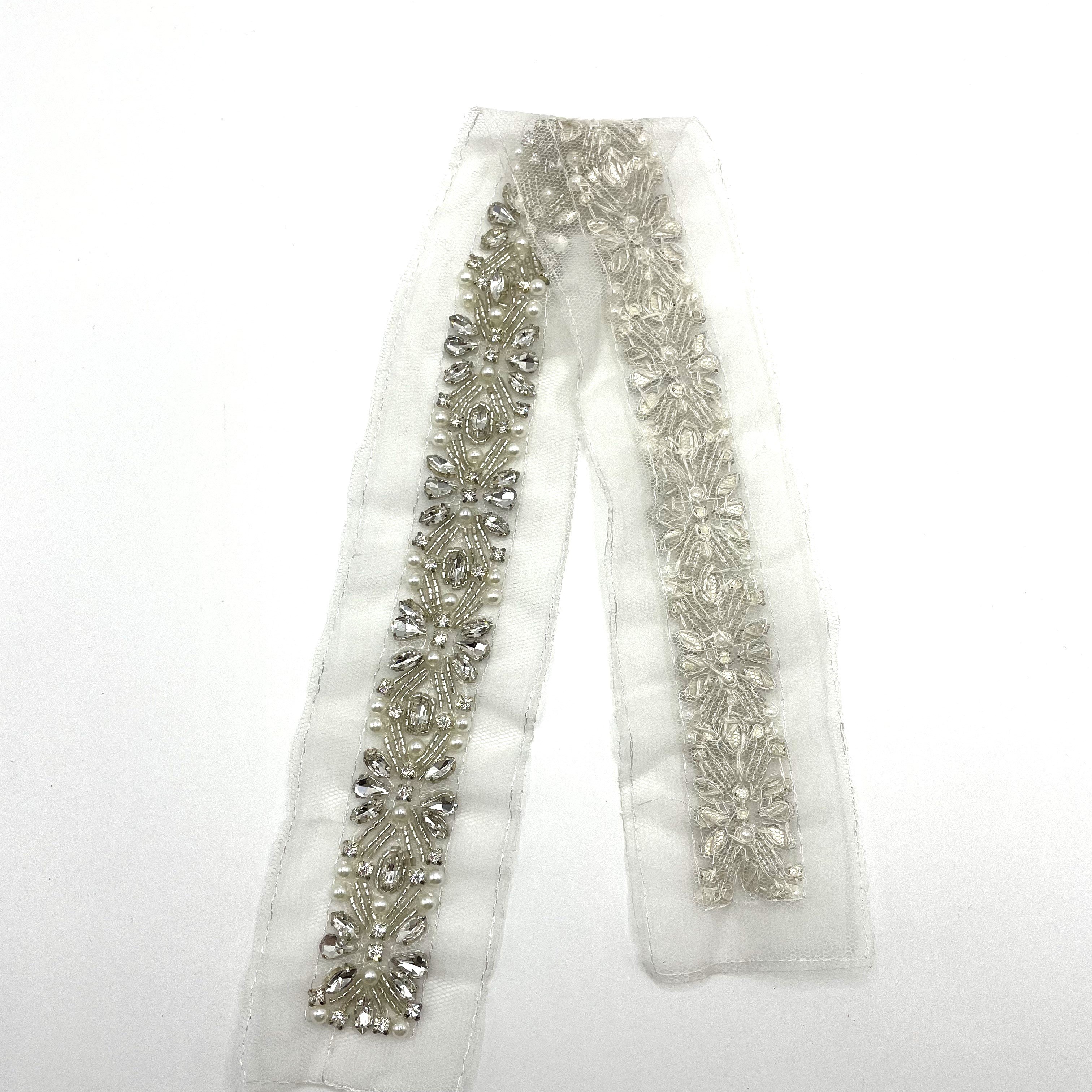 New Beautiful A Class shiny bling bling glass trim strass rhinestone applique bridal