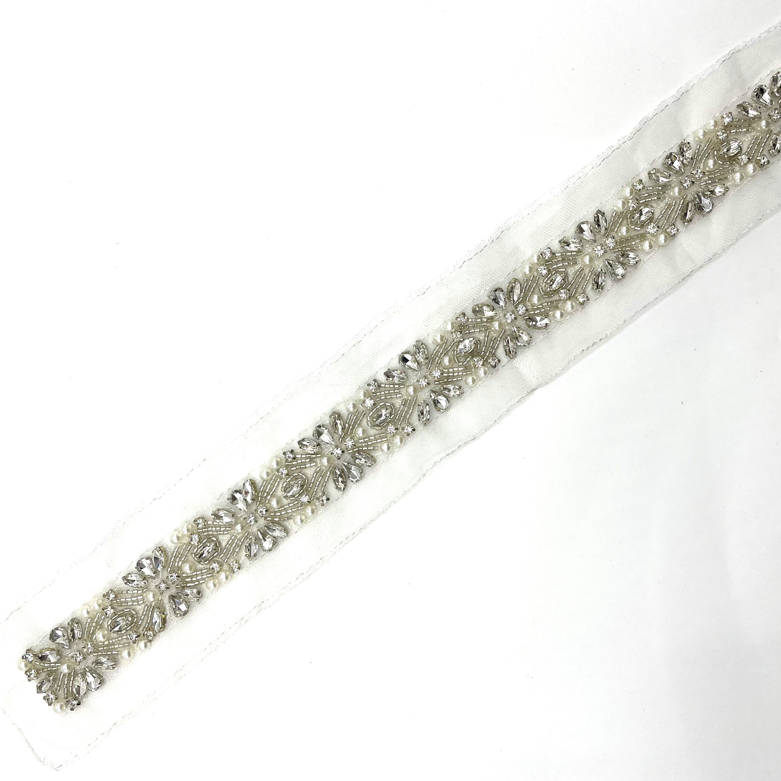 New Beautiful A Class shiny bling bling glass trim strass rhinestone applique bridal