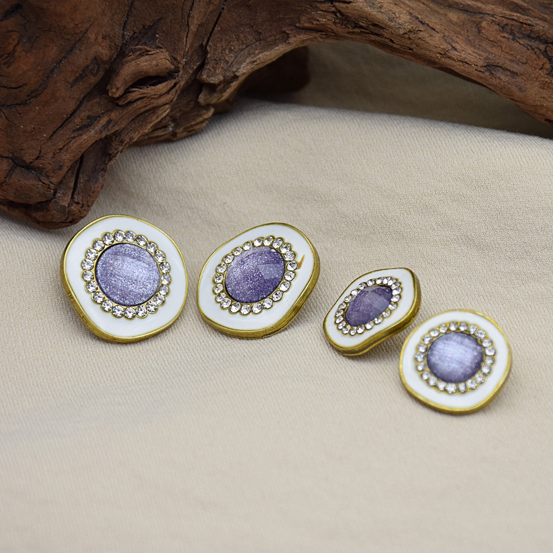 Bukwang Metallic Vintage Resin Metal Buttons rhinestone Coat Button for Women Clothing