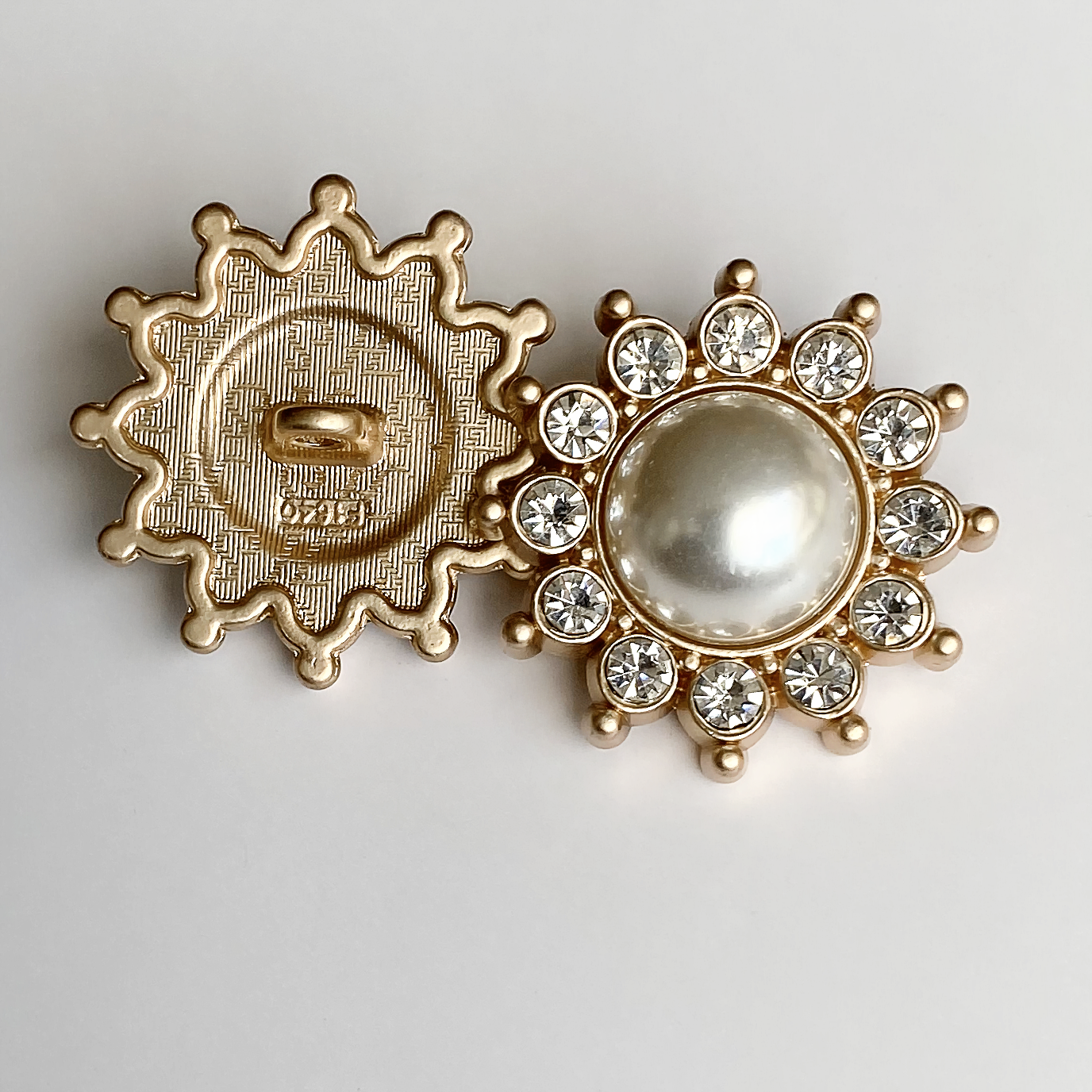 High Quality Fancy Coat Pearl cristal Custom Metal Pearl Metal Rhinestone shank Button For Clothing