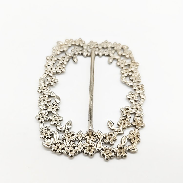2024 New Flower Hollow Rhinestone Belt Buckle Metal Zinc Alloy Crystal Decorative Square Ring Buckle For Clothes Dresses Wedding