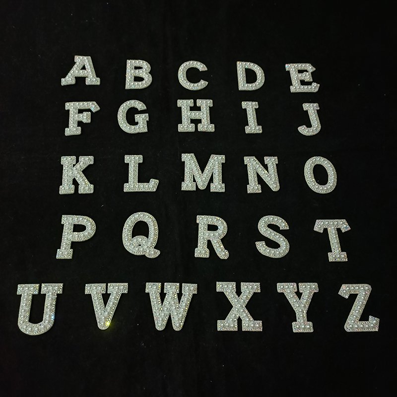 Heat pressed 26 English letters 4.5cm alphabet rhinestones beads iron on letter pearl patches for hat garment