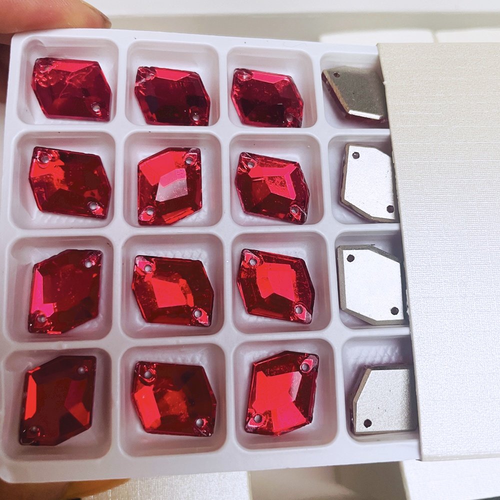 Yantuo customized Crystal 8,10,12,14,16,18 ,mm Round Flat Back Rhinestone Rivoli Sew On AB Rhinestones Bulk For Garment,Clothing
