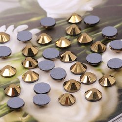 235 Crystal Aurum