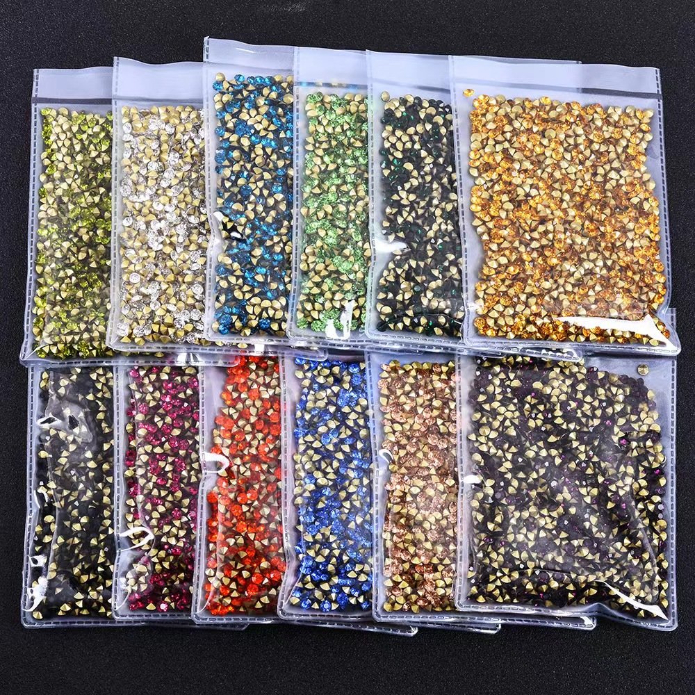 Wholesale sparkling glass rhinestones pointed bottom crystal diamonds