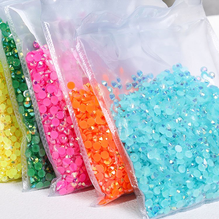 China Rhinestones Chaton Resin Stones 2/3/4/5/6mm Crystal Flat Back Rhinestones Wholesale Multicolor