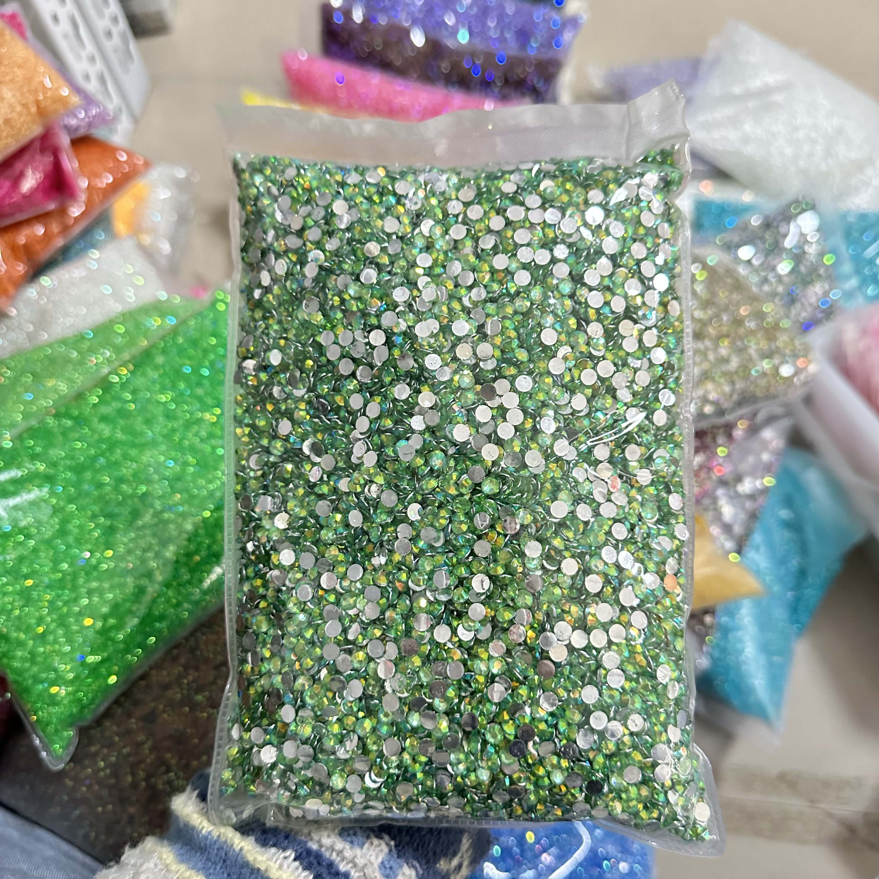 XULIN Over 100 Colors 2mm-6mm Customized Package Sliver Bottom AB Color Resin Flat Back Rhinestones Bulk