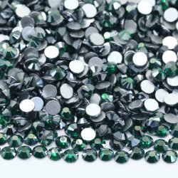 B159#Luster Emerald