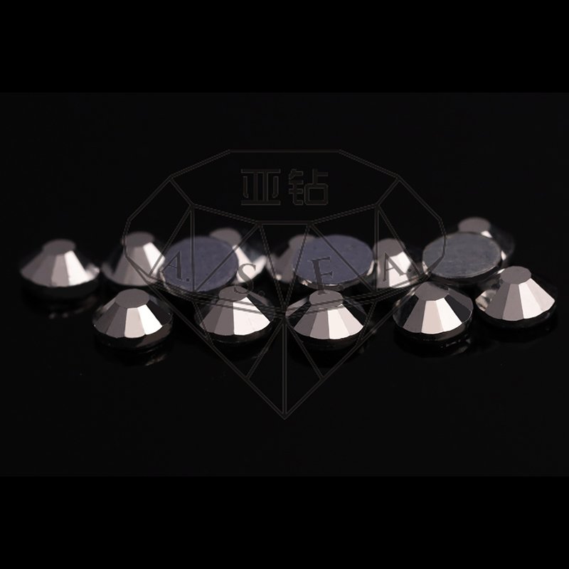 China Factory Classic Design Appliques And Trimmings Flower High Quality Glass Rhinestone Trim For Nails In 2023