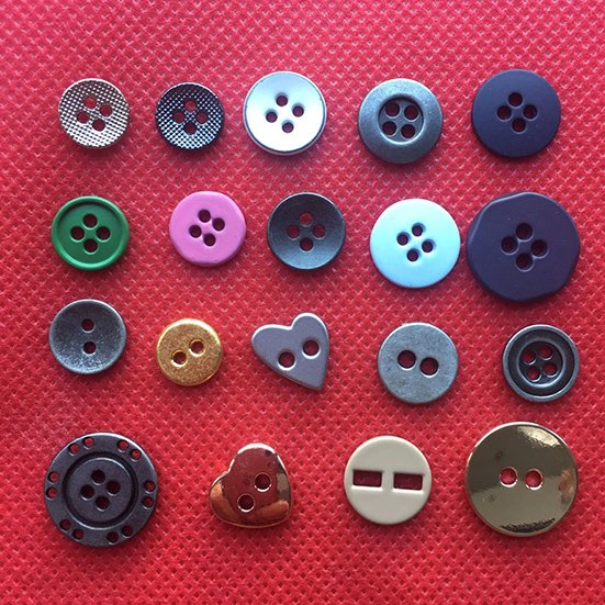Underwear Garment Zinc Alloy Customized Sewing Button Metal Plating Round Oem Service Colors Modern Washable Button