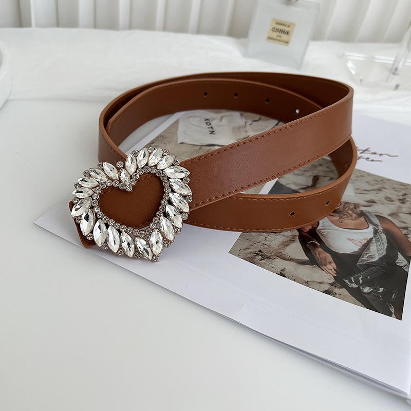 Low Price White Crystal Inlaid Hollow Heart Buckle Pu Leather Belts Available