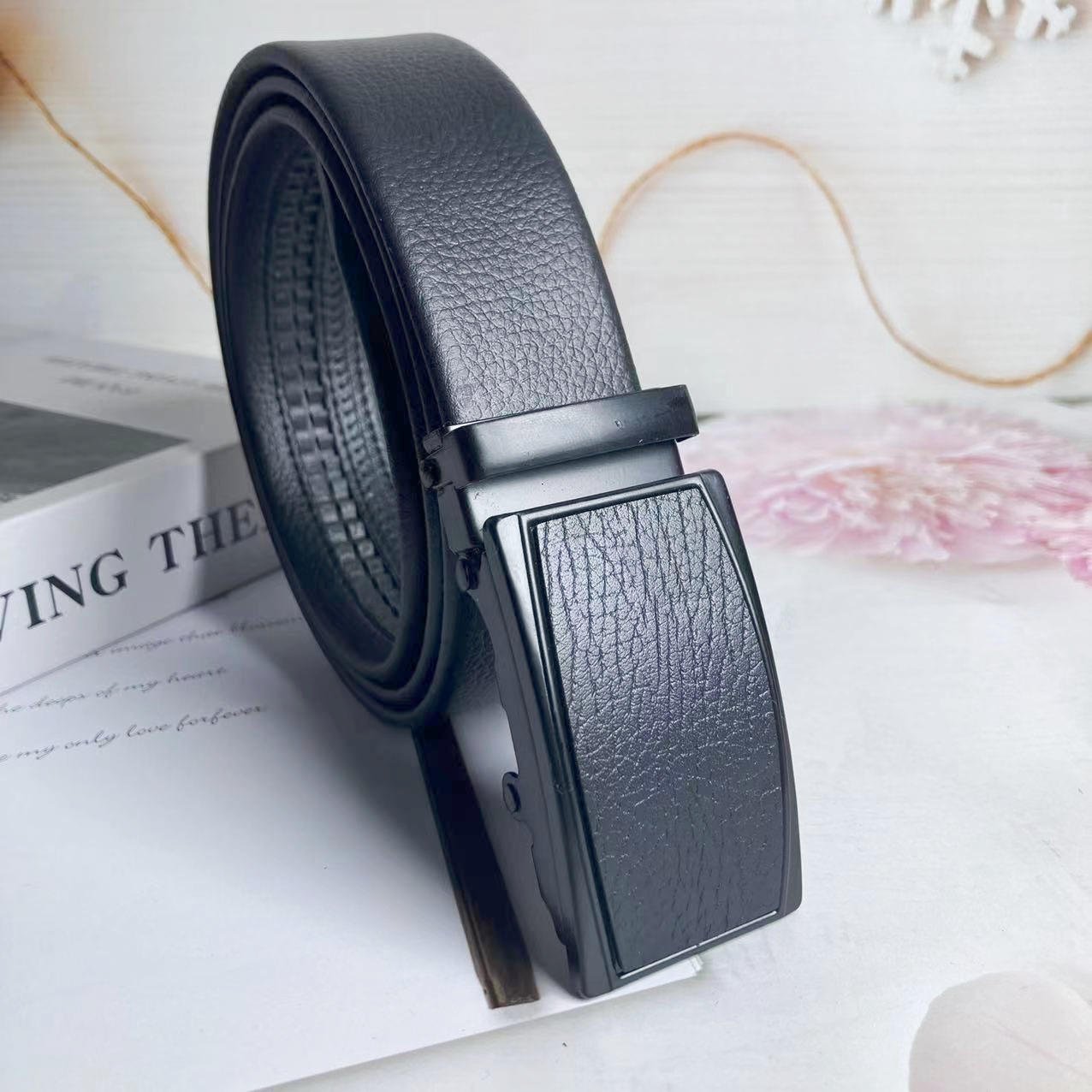 Hot Sale Designer Belts Famous Brands Fashion Genuine Leather Designer Luxury Buckle Women Men Belts