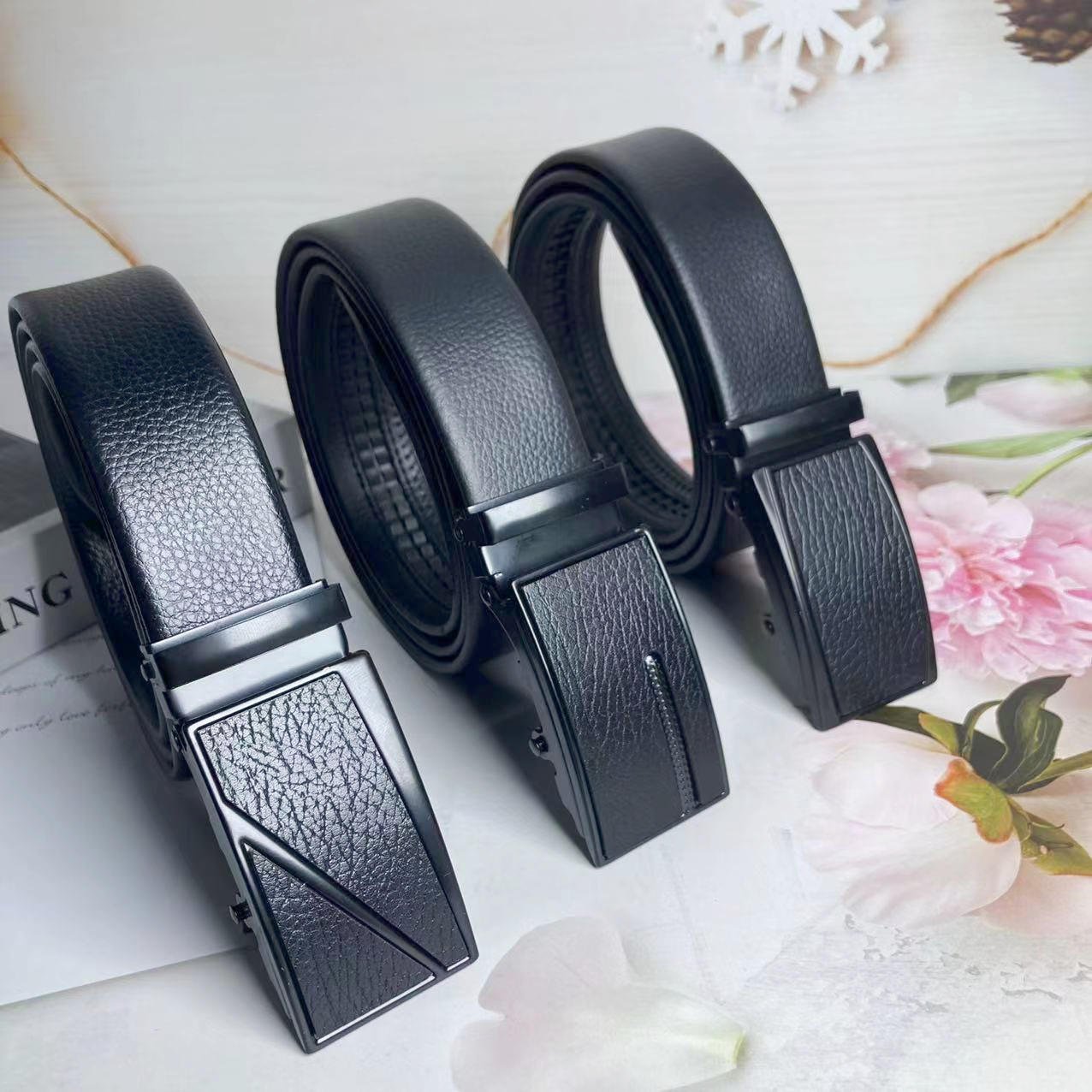 Hot Sale Designer Belts Famous Brands Fashion Genuine Leather Designer Luxury Buckle Women Men Belts