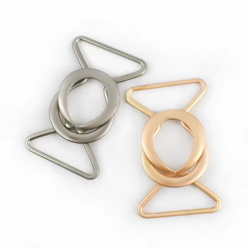 Wholesale Zinc Alloy Decorative Interlocking Belt Buckle Clothing Overcoat Decorative Waistband Clasp Buckle