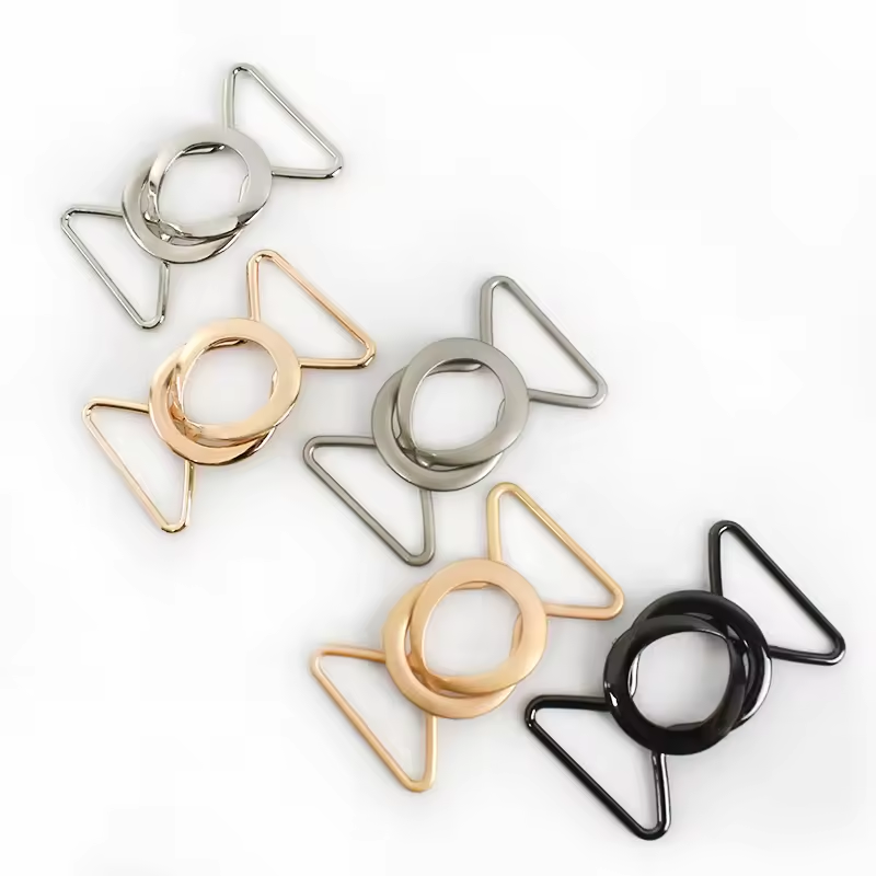 Wholesale Zinc Alloy Decorative Interlocking Belt Buckle Clothing Overcoat Decorative Waistband Clasp Buckle