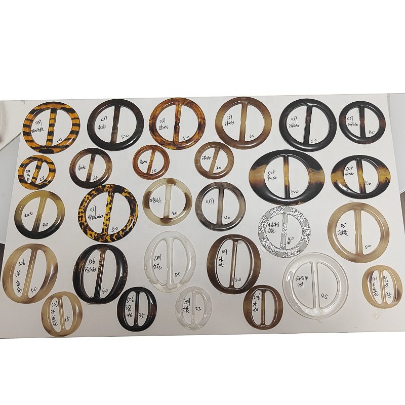 Factory custom buckles plastic resin buttons women coats belt buckles round waist shirt buckles for clothing