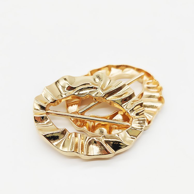 China Manufacturers Customized 40mm Wide Metal Belt Pin Buckle New Designer Thick Frame Zinc Alloy Golden Straps Buckle
