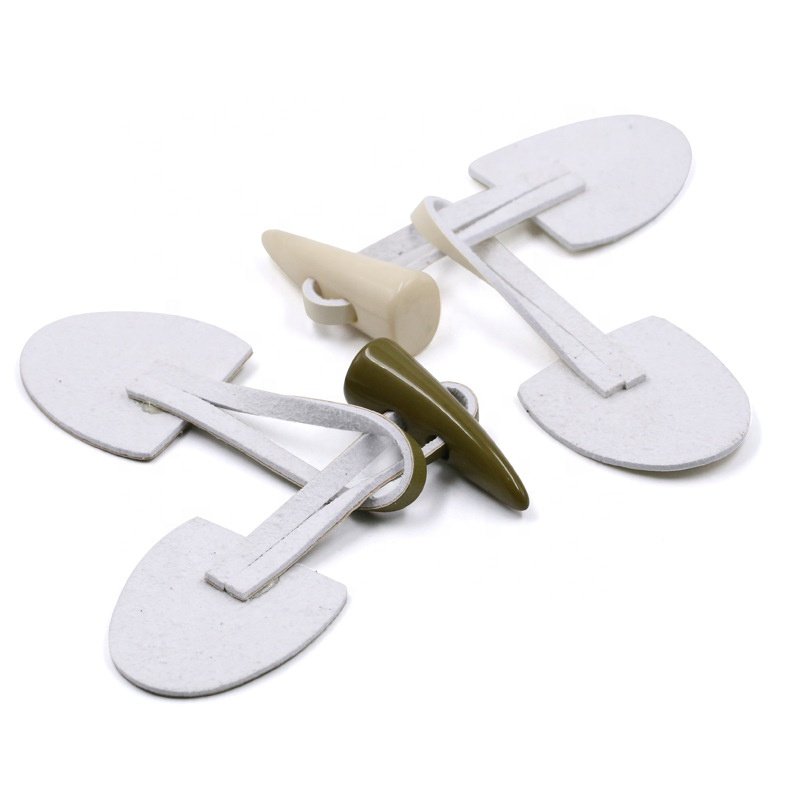 PU Leather Sew-on Toggles Closures Resin Horn Buckle Vintage Horn Buttons Sewing Accessories For Knitwear Coat Sweater