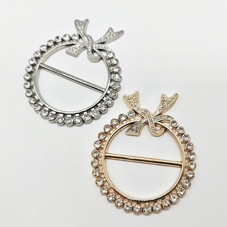 China Manufacturers Rhinestone Decorative Belt Buckle Ladies Luxury Diamond Tri-Glide Buckle Zinc Alloy Ring Buckle For Women