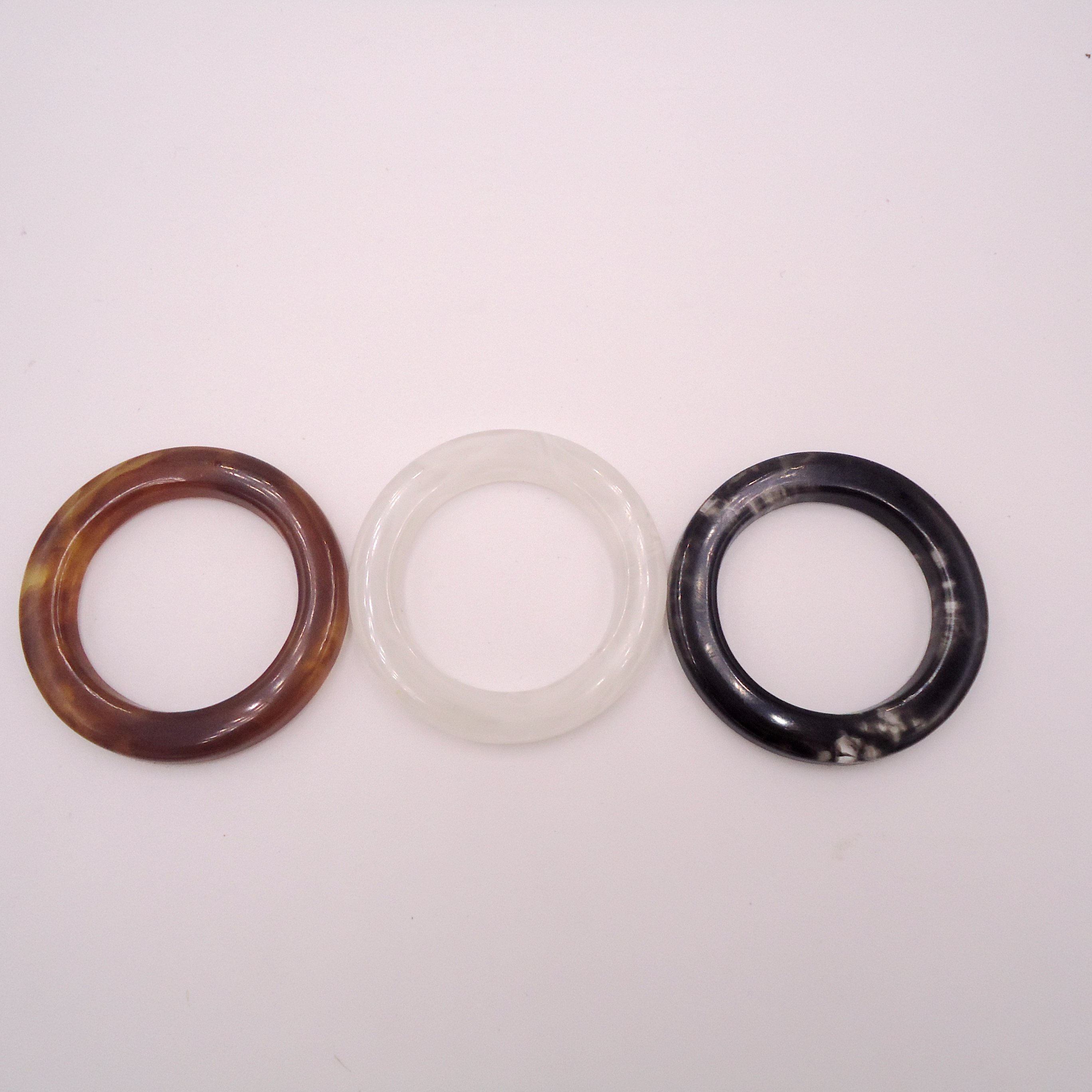 round resin plastic o ring buckle with horn colors