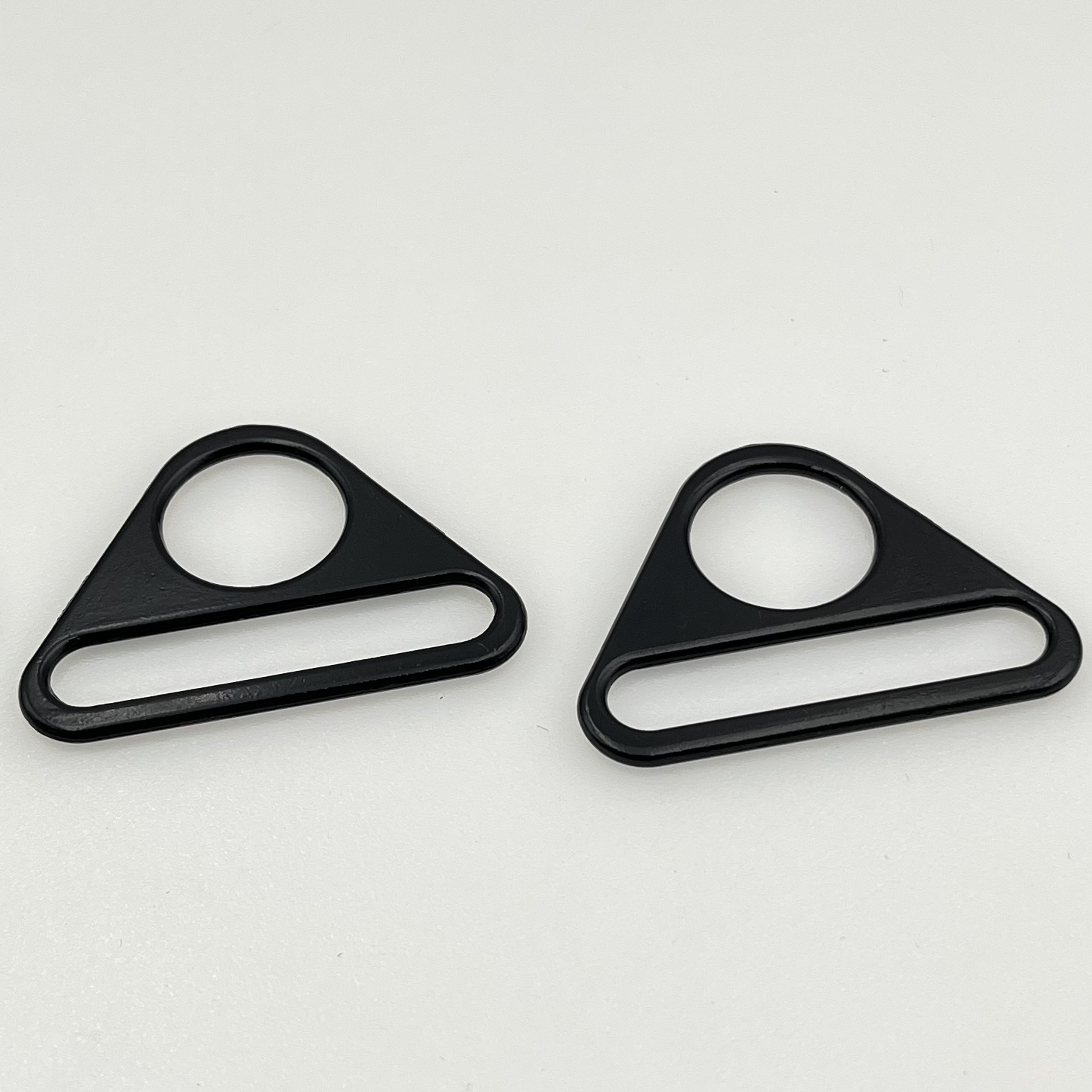 Wholesale backpack Zinc Alloy Adjuster Triangle Ring Round Hole Triangle Buckle Adjustable Buckles For Bag Strap Webbing