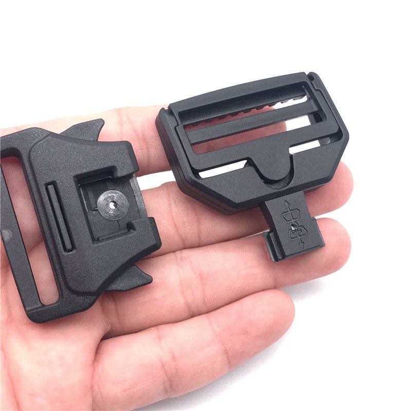 Manufacturer Custom 40mm Quick Release Plastic Magnetic Tactical Belt Buckle