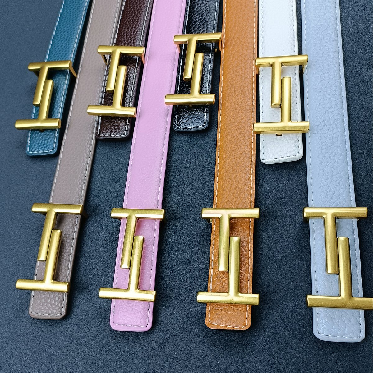 Newest Designs Luxury Letter T Buckle Genuine Leather Belt Female Decorative Jeans Waist Belt Wholesales Custom Logo