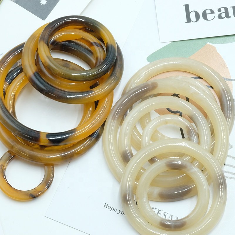 Custom buckles resin polishing white women coats belt buckles round waist brown buttons for clothing