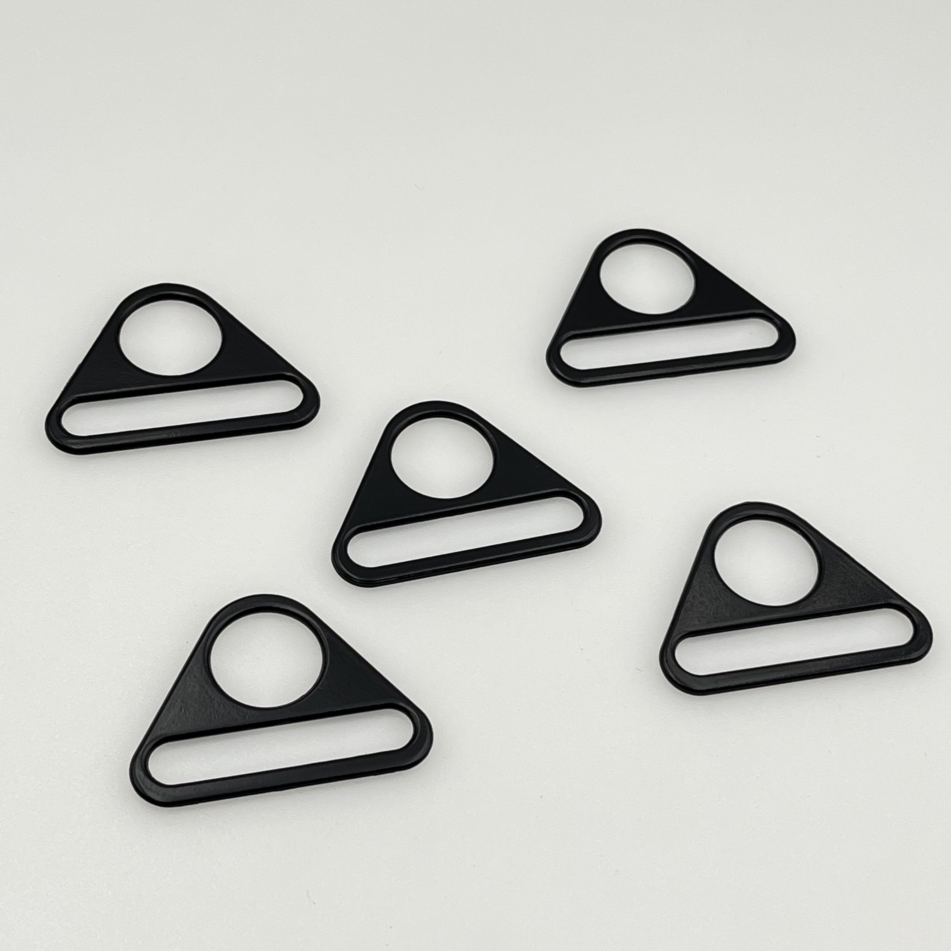 Custom backpack Zinc Alloy Adjuster Triangle Ring Round Hole Triangle Buckle Adjustable Buckles For Bag Strap Webbing