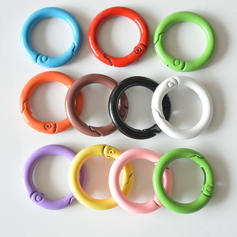 round carabiner clip snap trigger spring metal o rings for keyrings buckle bags