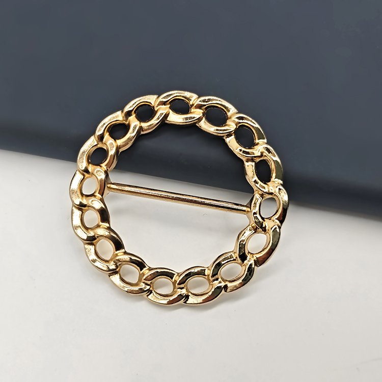 Wholesale Clothes Accessories Customized Round Belt Buckle New Design Decorative Rhinestone Belt Buckle For Wedding Dress