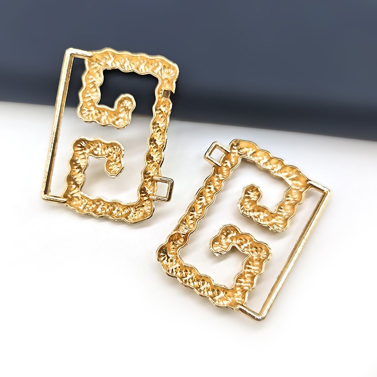 Wholesale High Quality Fashion Shoes Accessories Metal Adjustable Lapel Shoe Buckle Decorative Side Release Belt Buckles