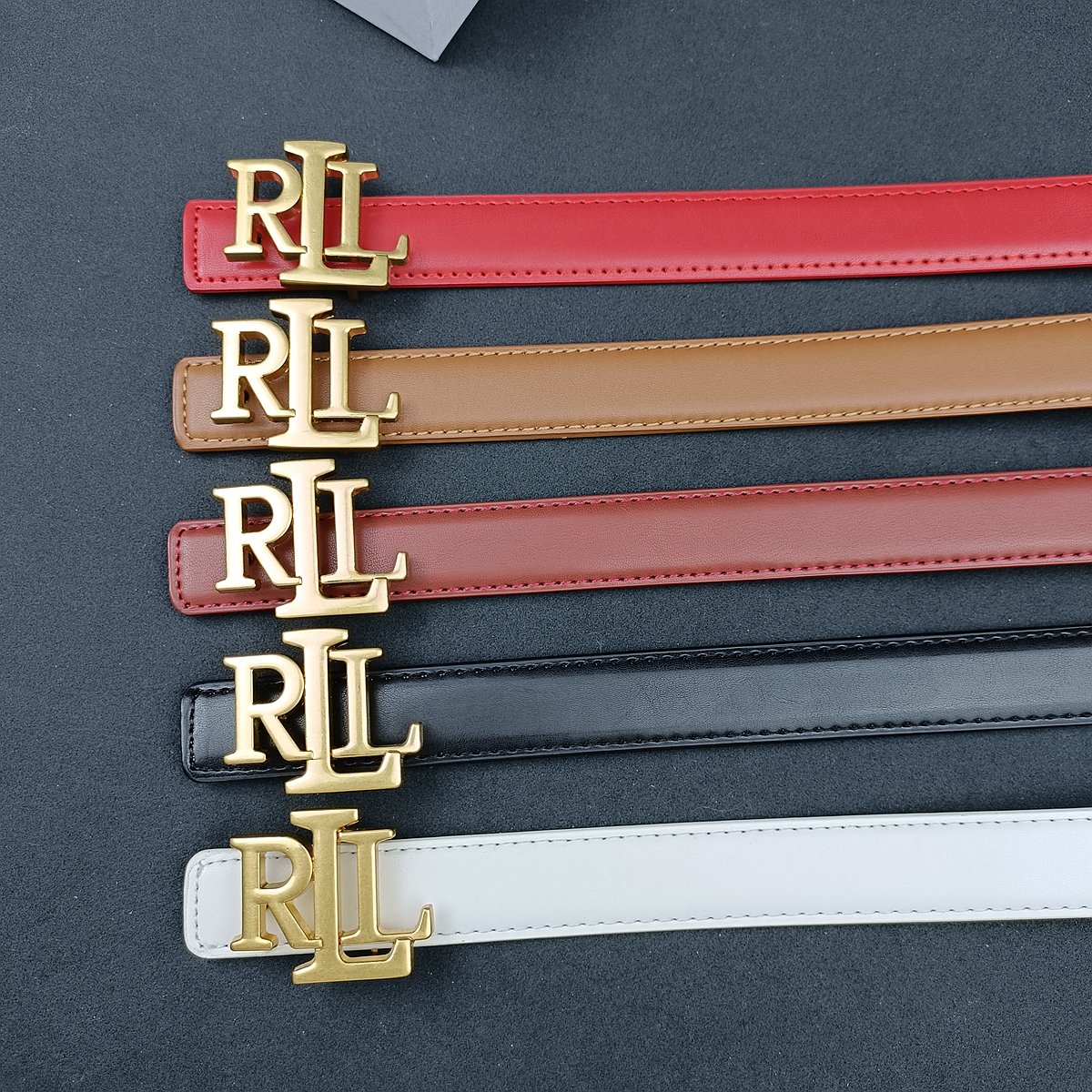 Luxury Brand Letter Buckle Genuine Leather Belt Female Decorative Jeans Waist Belt Wholesales Custom Logo