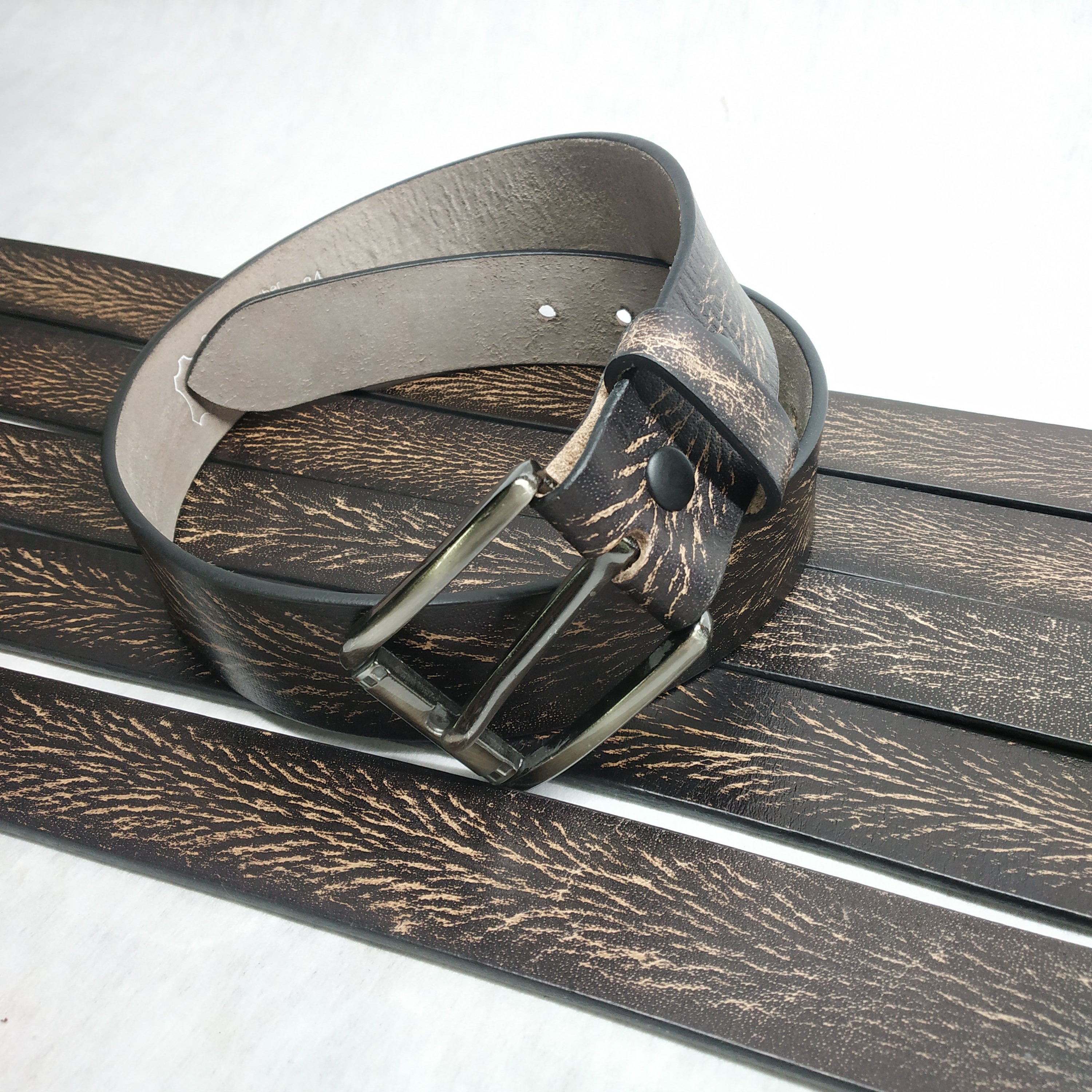 Real Full grain Cow Leather Luxury Belt Snap Button Inter Changeable Buckle Handmade Custom Direct Factory Produced India Bulk