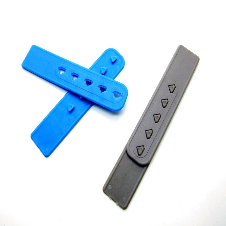 YN Special Design Baseball Cap Replacement With 7 Diamond Holes Hat Repair Fastener Buckle Clip Extender For Baseball Caps