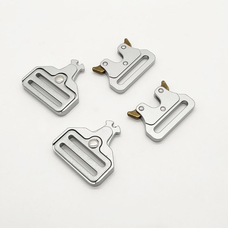 Supply Alloy Release Buckle 20mm 25mm 32mm 38mm Bag Buckle Metal Hardware Metal Buckle Quick Release