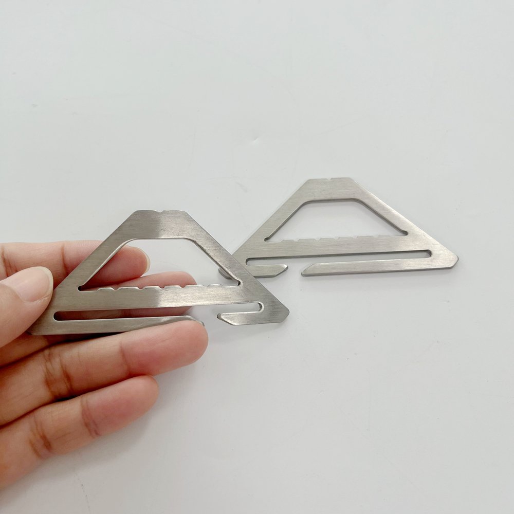 Customized aviation aluminum adjustable length fixed buckle nine - character buckle