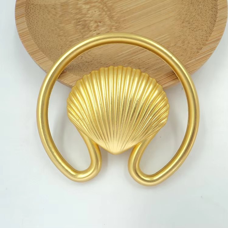 2024 Newest High Quality Golden U-Ring Swimwear Bra Buckle Fashion Shell Shape Decorative Metal Ring Bikini Buckle For Women