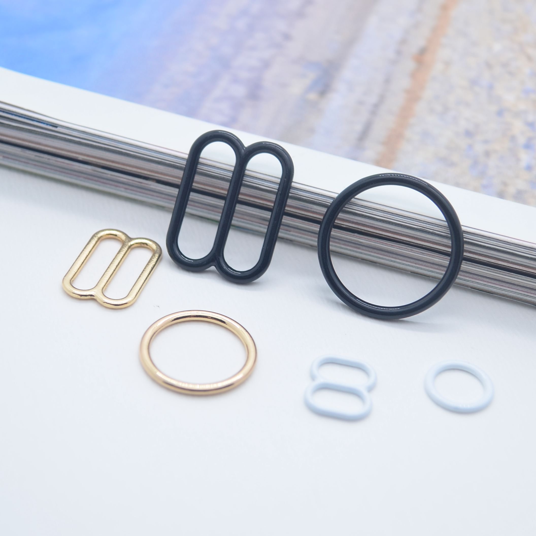 Alloy Bra Adjuster Swimsuit Coherer Ring and Slider Bra Hook and Eye Swimwear Clasp Underwear Accessories Buckle