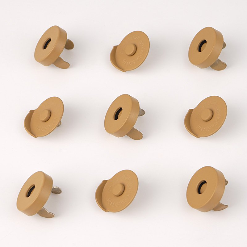 Handbag Hardware 18mm Metal Magnetic Buckle Magnets Button Snap Strong Half Moon Rivet Magnet Snaps Magnet Button for Bag