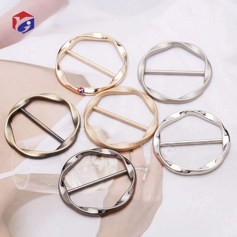 Metal Scarf Ring for Women Fashion Metal Ring Scarves Clasp Waist Buckle for Shirts Zinc Alloy Clothing Ring Wrap Holder