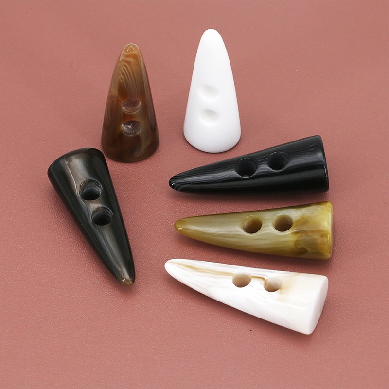 High Quality cow horn button textile accessories Fancy plastic buckle for coat