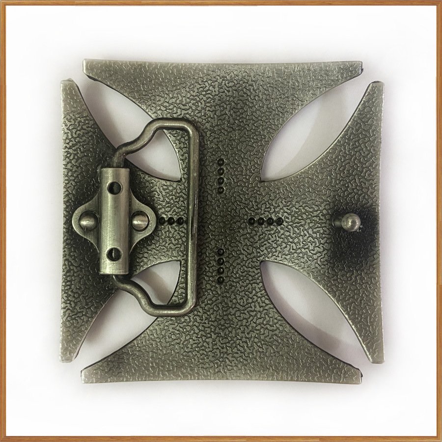 Classic Leisure and Fashionable Western Cowboy Belt Buckle Zinc Alloy Cross Belt Buckle for Men Accessories