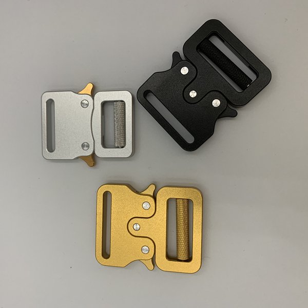 China factory custom manufacturer new design buckle