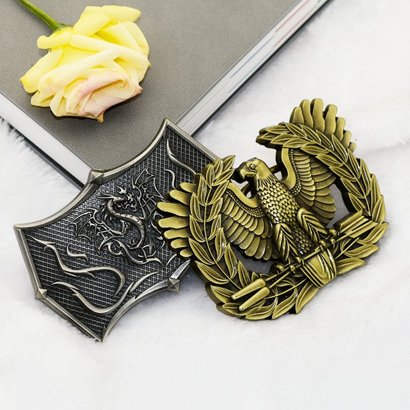 Custom Wholesale custom Crafts soft enamel color 3D zinc alloy silver plated metal belt buckle logo