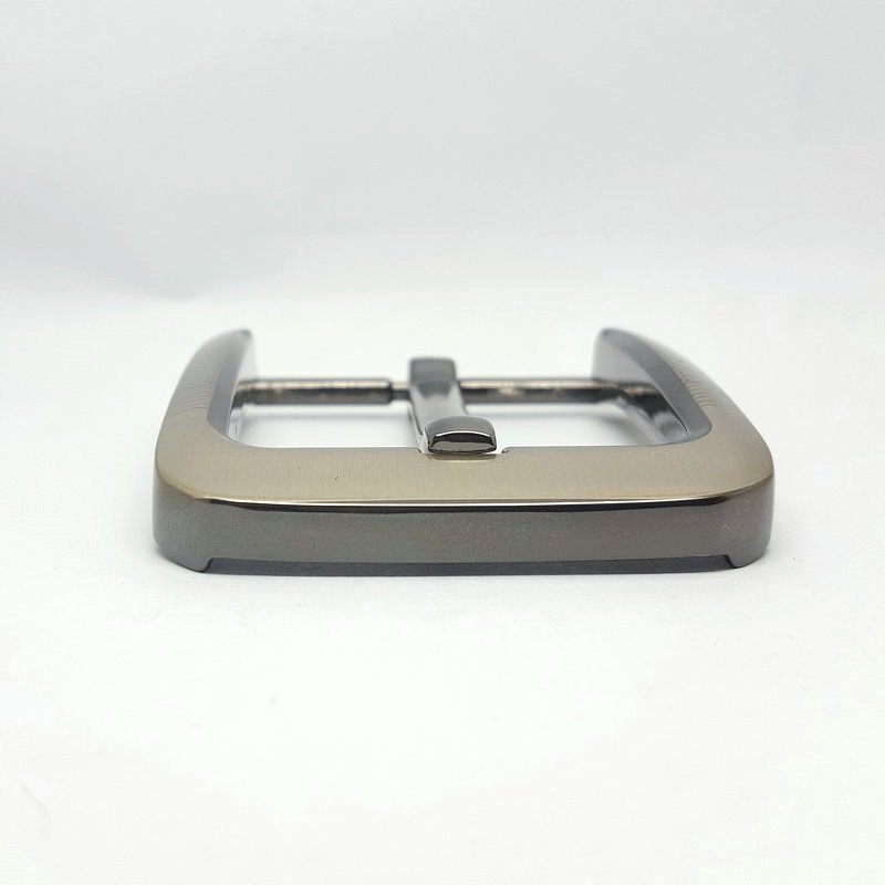 Wholesale Custom 25/35/40mm metal zinc alloy cowboy Custom Logo Simple Clip Reversible Pin Buckles Hardware for Leather Belt